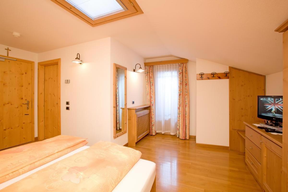 Hotel Garni Al Plan Livigno Extérieur photo